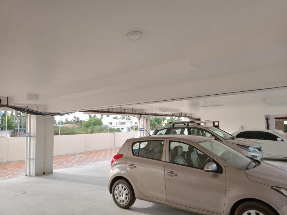 Hotel John Towers à Tirunelveli Extérieur photo