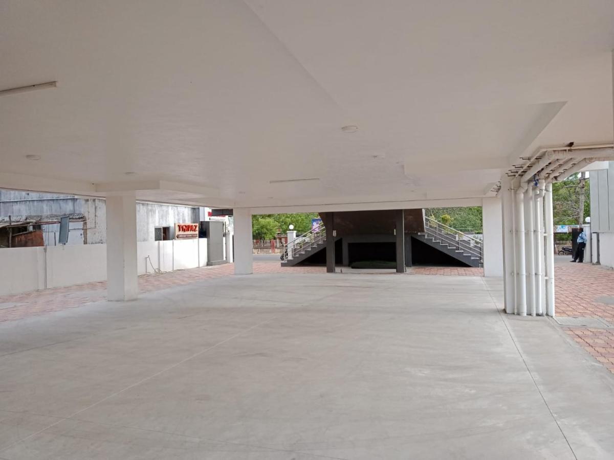 Hotel John Towers à Tirunelveli Extérieur photo
