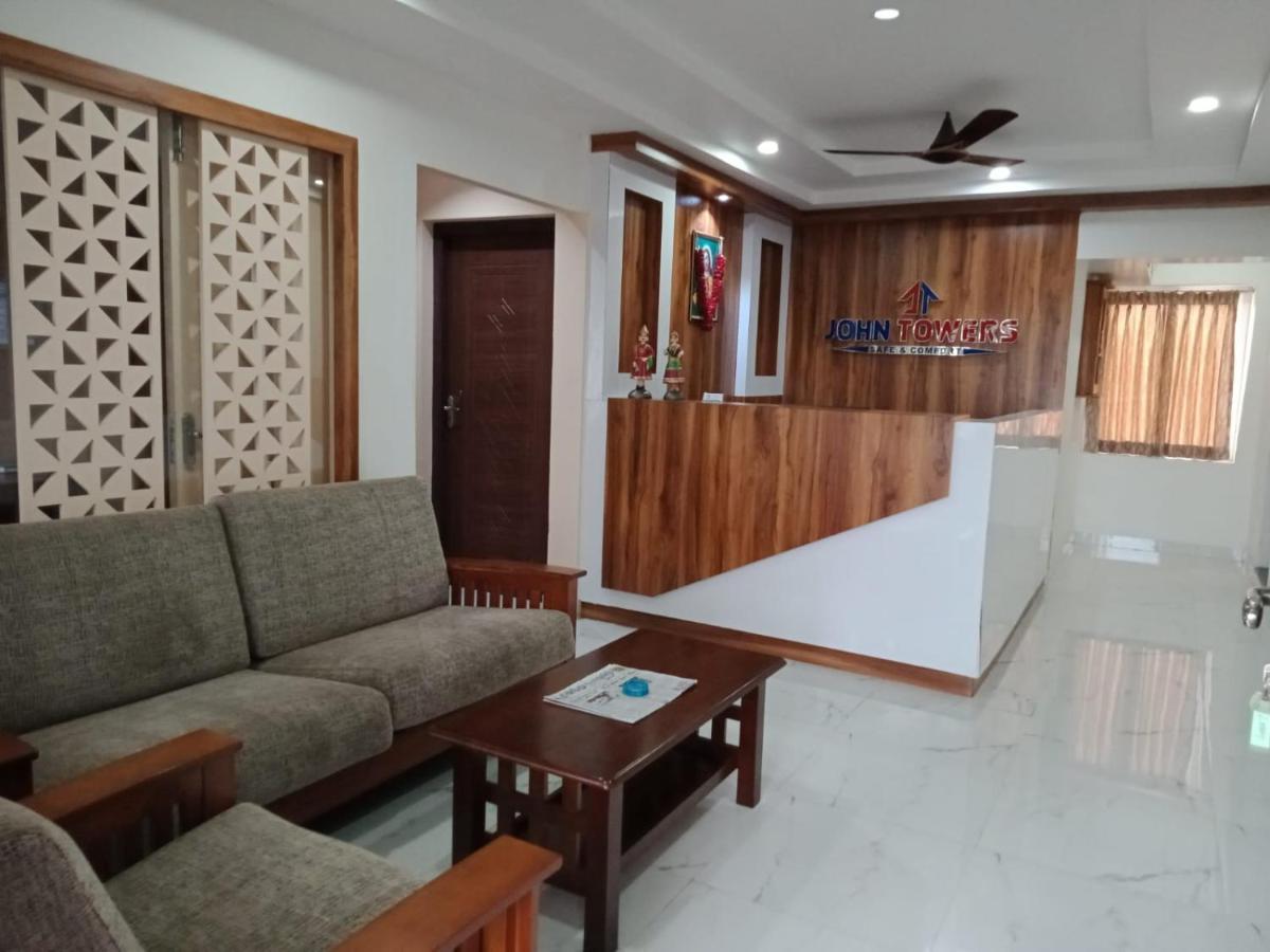 Hotel John Towers à Tirunelveli Extérieur photo