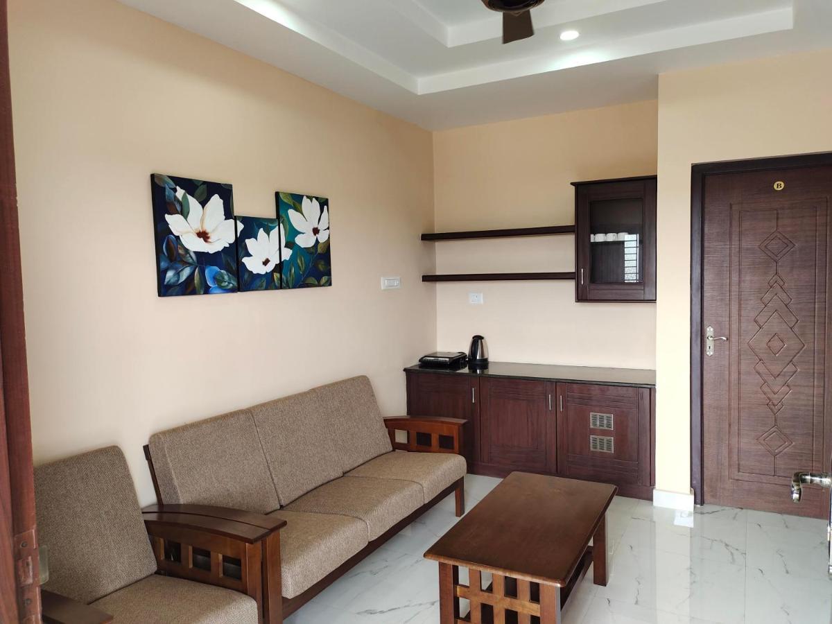 Hotel John Towers à Tirunelveli Extérieur photo
