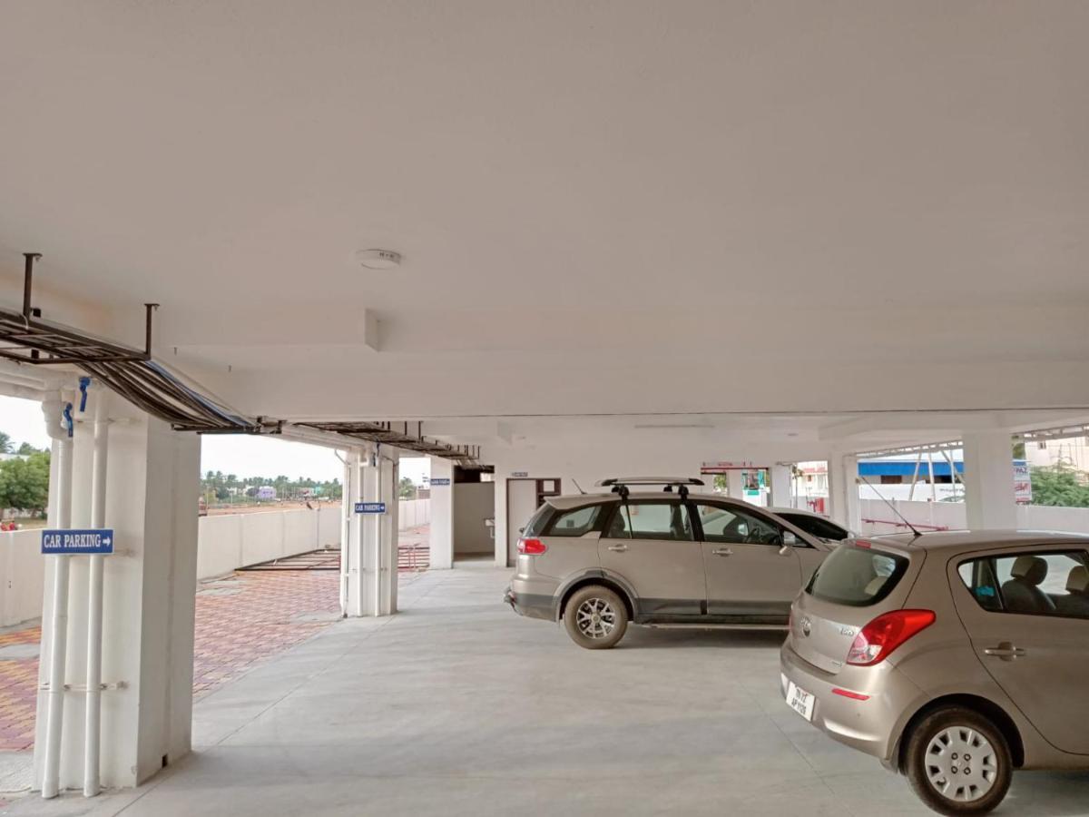 Hotel John Towers à Tirunelveli Extérieur photo
