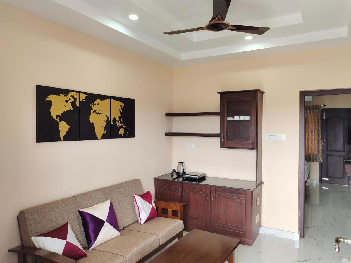 Hotel John Towers à Tirunelveli Extérieur photo